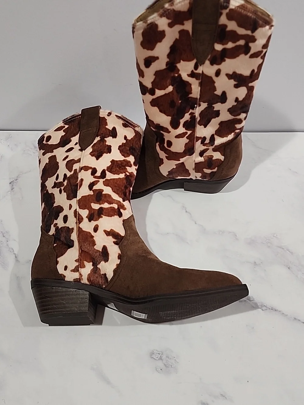 DV By Dolce Vita Korbella Cow Print Western Boots Brand New No Tag